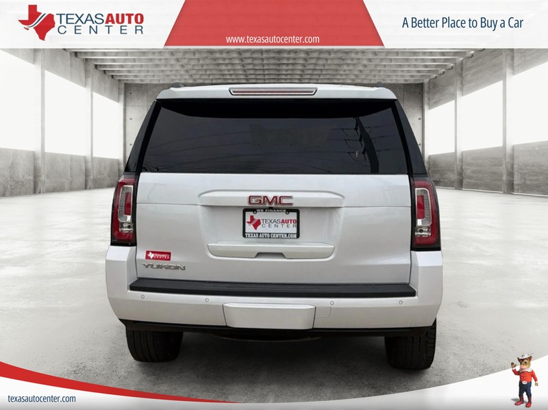 GMC Yukon Vehicle Full-screen Gallery Image 6