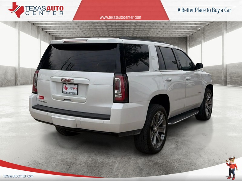 GMC Yukon Vehicle Full-screen Gallery Image 7