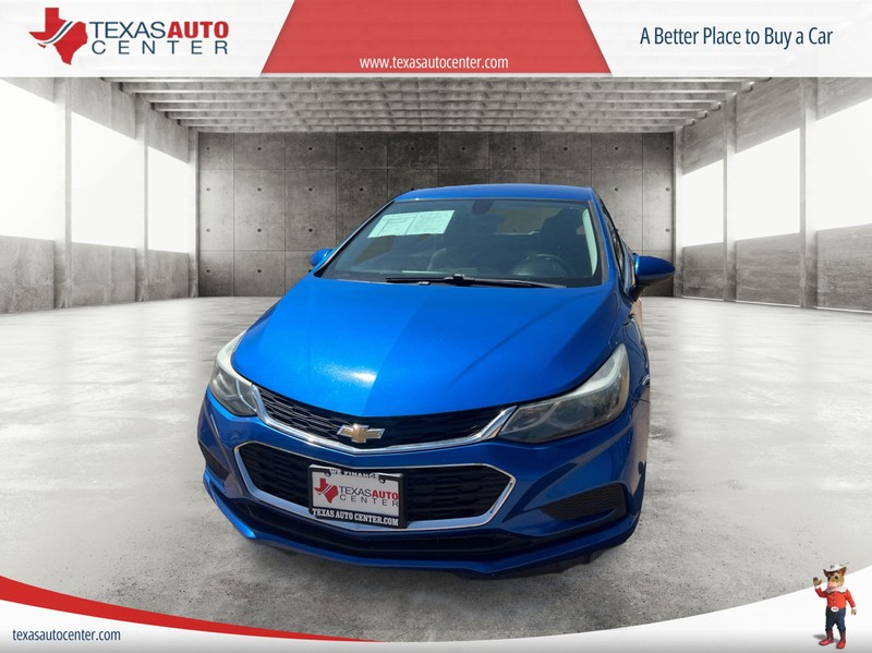 Chevrolet Cruze Vehicle Full-screen Gallery Image 3