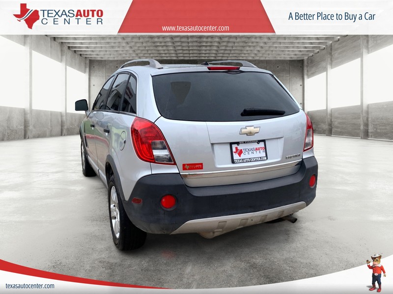 Chevrolet Captiva Sport Fleet Vehicle Full-screen Gallery Image 08