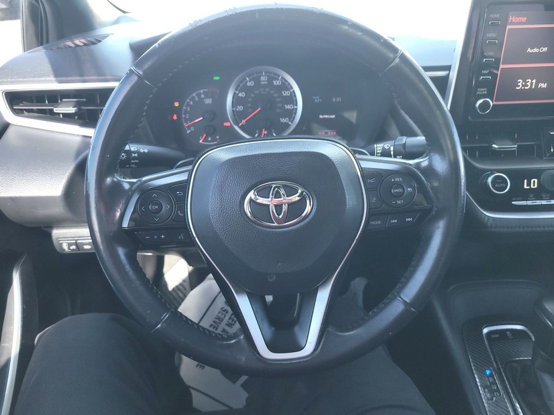 Toyota Corolla Vehicle Full-screen Gallery Image 12