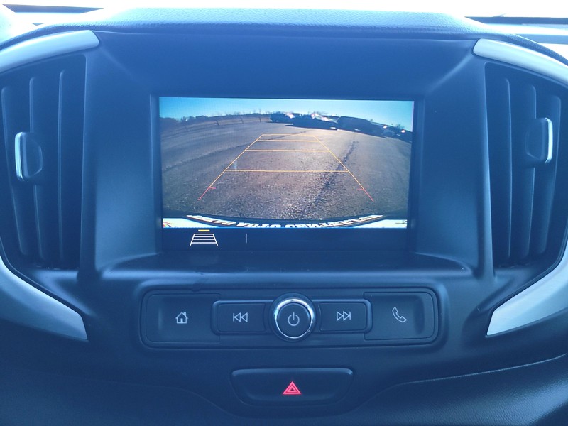 GMC Terrain Vehicle Full-screen Gallery Image 17