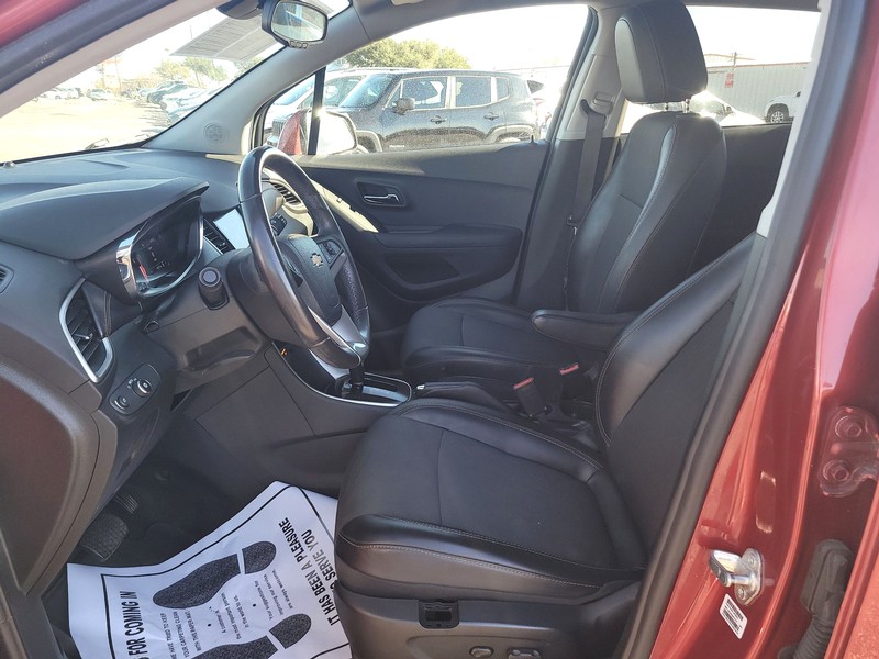 Chevrolet Trax Vehicle Full-screen Gallery Image 09