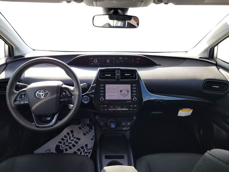 Toyota Prius Vehicle Full-screen Gallery Image 14