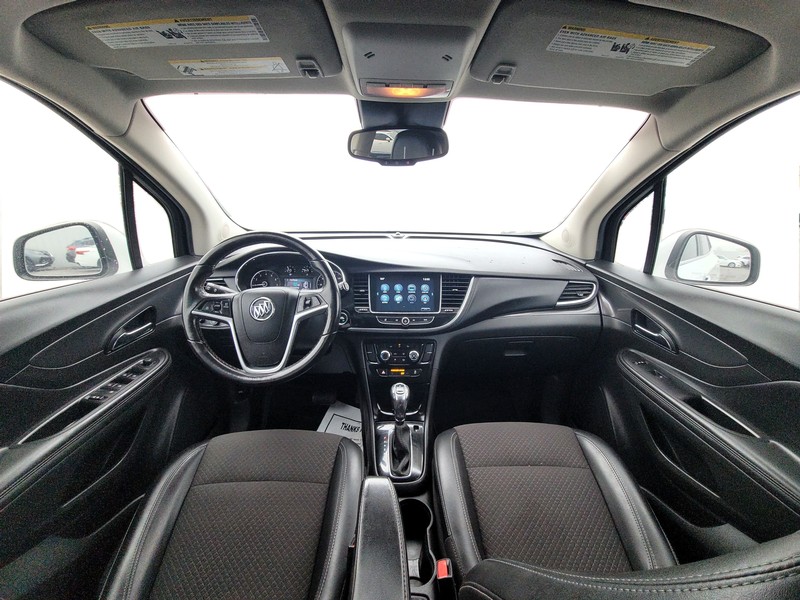 Buick Encore Vehicle Full-screen Gallery Image 15