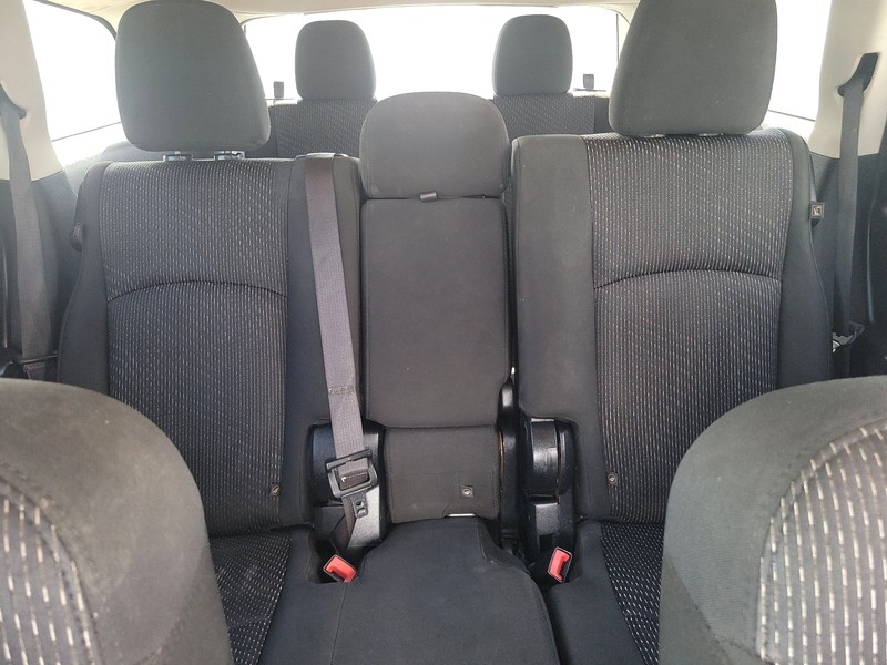 Dodge Journey Vehicle Full-screen Gallery Image 13