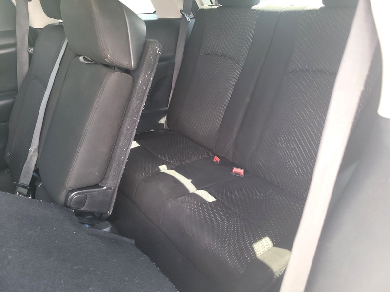 Dodge Journey Vehicle Full-screen Gallery Image 18