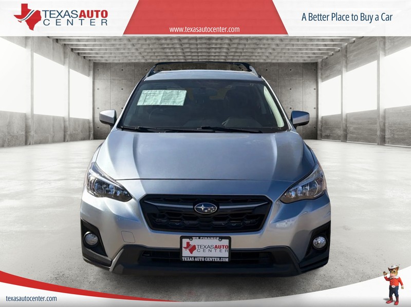 Subaru Crosstrek Vehicle Full-screen Gallery Image 03