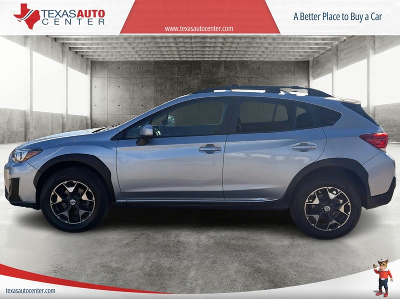Subaru Crosstrek Vehicle Full-screen Gallery Image 05