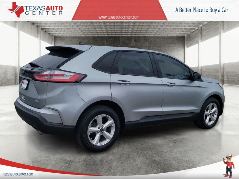 Ford Edge Vehicle Full-screen Gallery Image 07