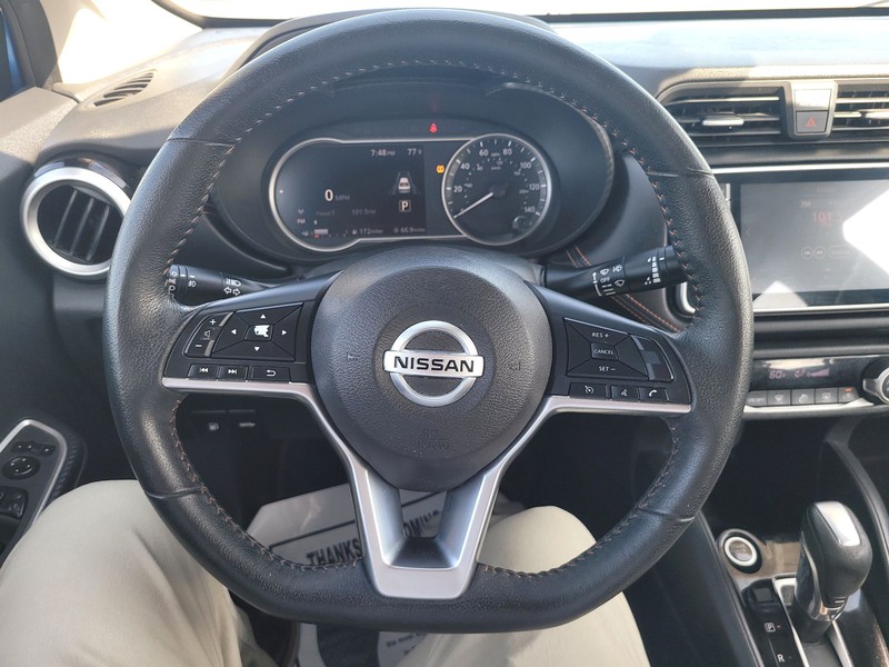 Nissan Versa Sedan Vehicle Full-screen Gallery Image 13