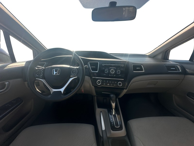 Honda Civic Sedan Vehicle Full-screen Gallery Image 14