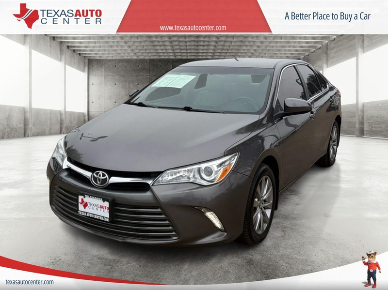 Toyota Camry Vehicle Full-screen Gallery Image 02