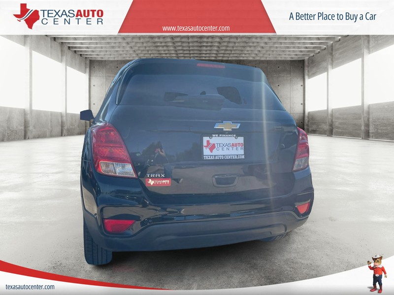 Chevrolet Trax Vehicle Full-screen Gallery Image 7