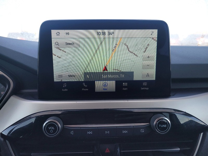 Ford Escape Vehicle Full-screen Gallery Image 17