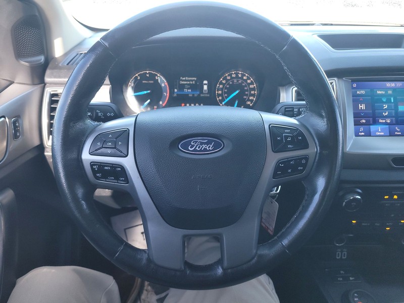 Ford Ranger Vehicle Full-screen Gallery Image 12