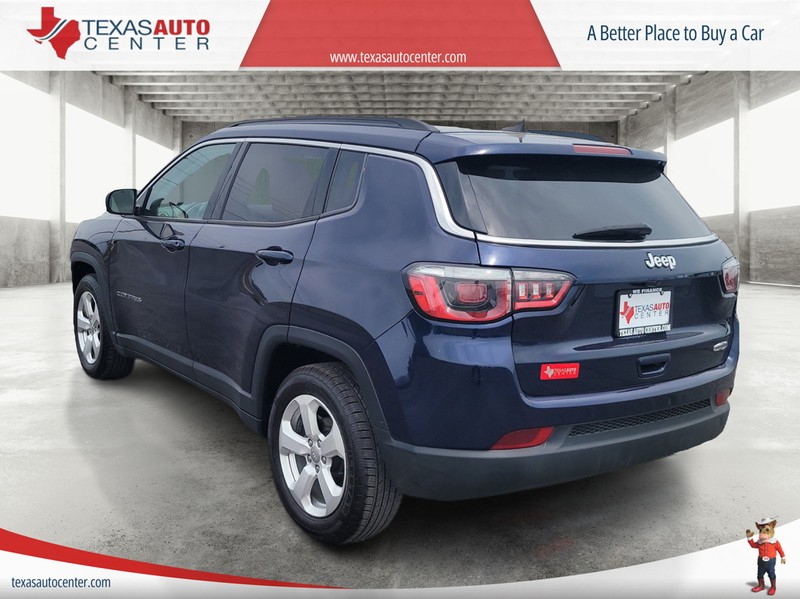 Jeep Compass Vehicle Full-screen Gallery Image 8