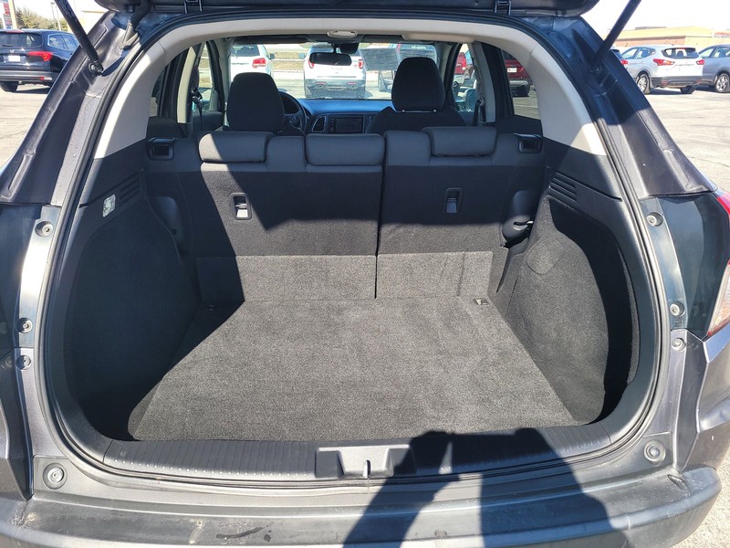 Honda HR-V Vehicle Full-screen Gallery Image 10