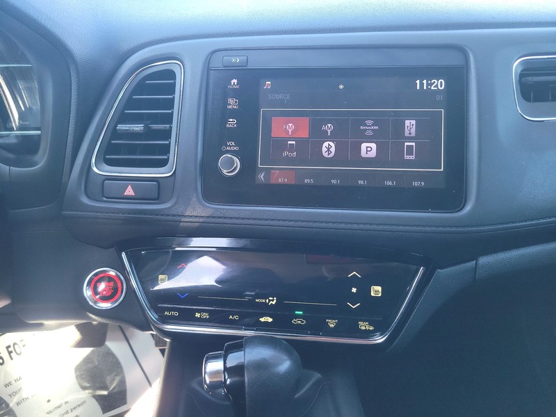 Honda HR-V Vehicle Full-screen Gallery Image 11