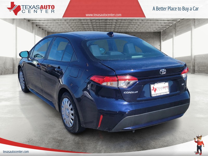 Toyota Corolla Vehicle Full-screen Gallery Image 07