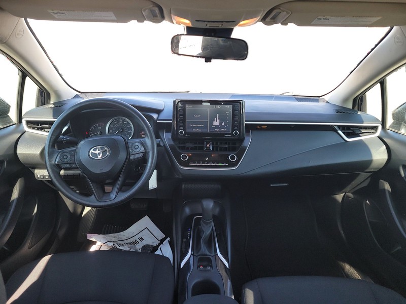 Toyota Corolla Vehicle Full-screen Gallery Image 14