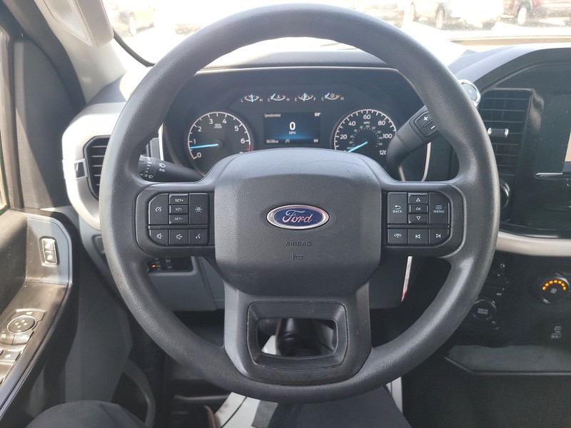 Ford F-150 Vehicle Full-screen Gallery Image 13