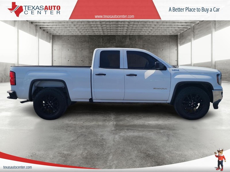GMC Sierra 1500 Vehicle Full-screen Gallery Image 4