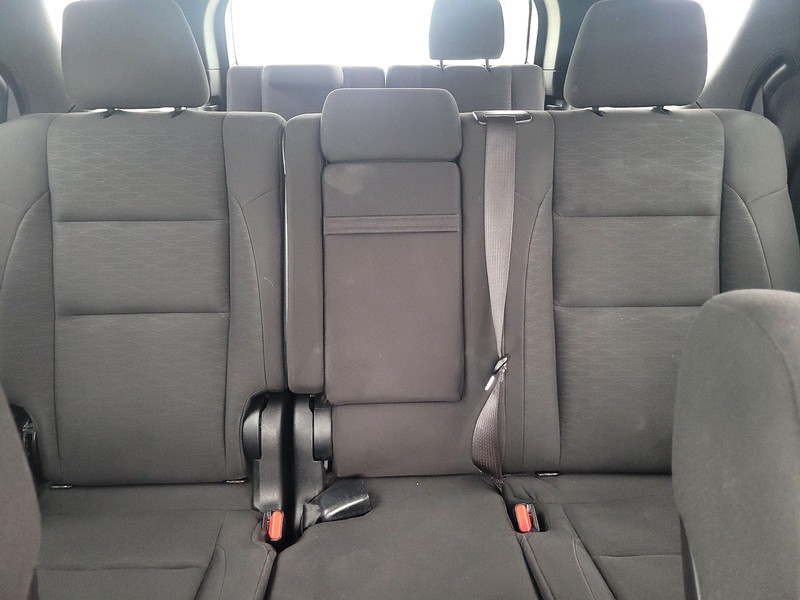 Dodge Durango Vehicle Full-screen Gallery Image 13