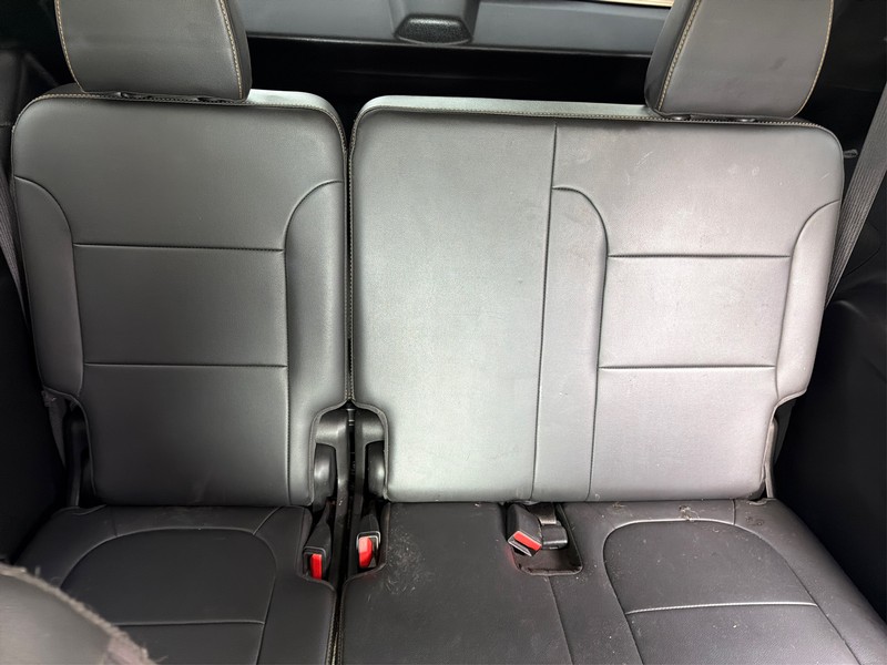 Chevrolet Traverse Vehicle Full-screen Gallery Image 18