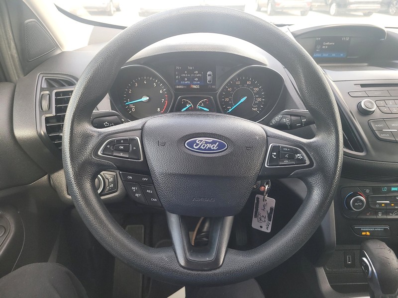 Ford Escape Vehicle Full-screen Gallery Image 14