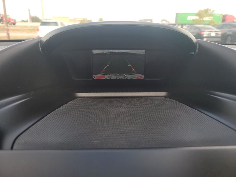 Ford Escape Vehicle Full-screen Gallery Image 17