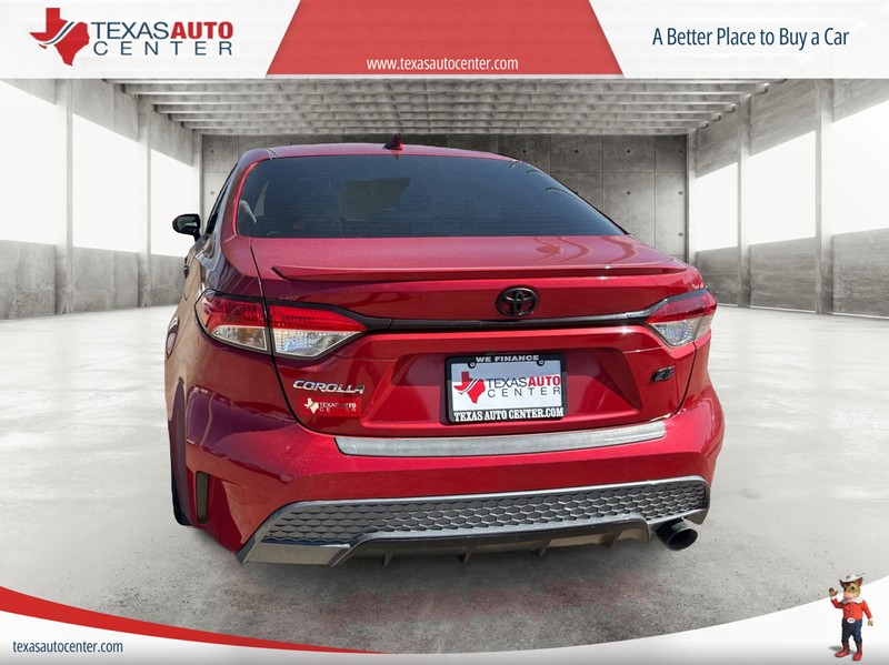 Toyota Corolla Vehicle Full-screen Gallery Image 7