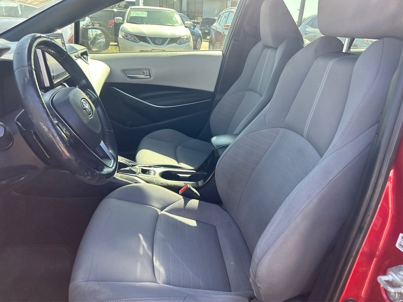 Toyota Corolla Vehicle Full-screen Gallery Image 8