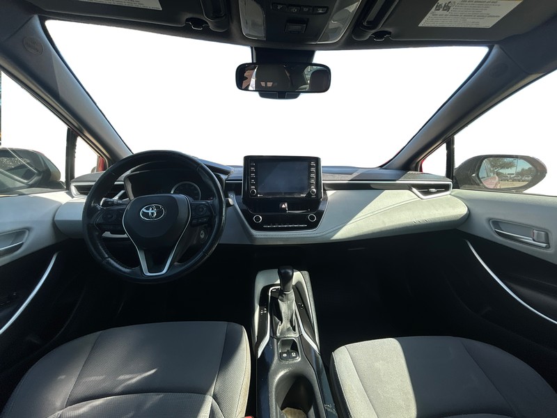 Toyota Corolla Vehicle Full-screen Gallery Image 14