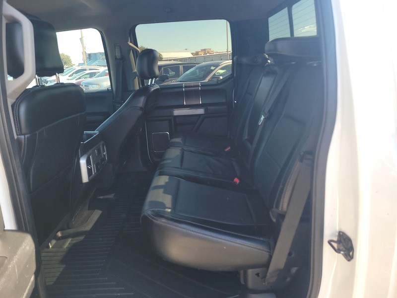 Ford F-150 Vehicle Full-screen Gallery Image 10