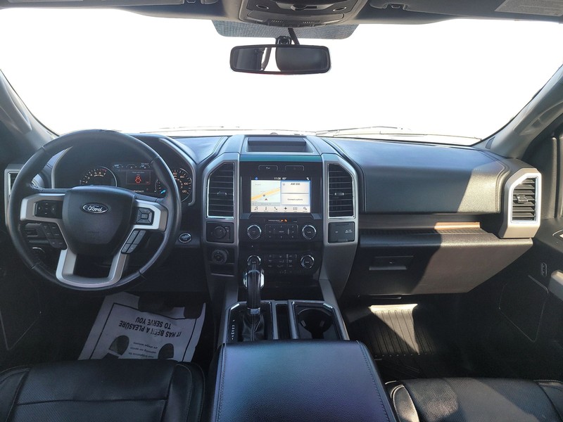 Ford F-150 Vehicle Full-screen Gallery Image 15