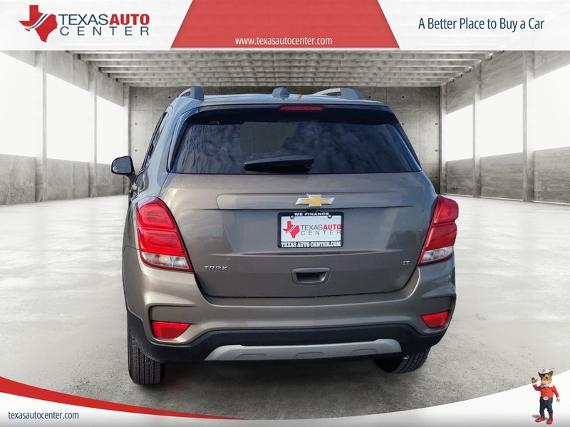 Chevrolet Trax Vehicle Full-screen Gallery Image 06