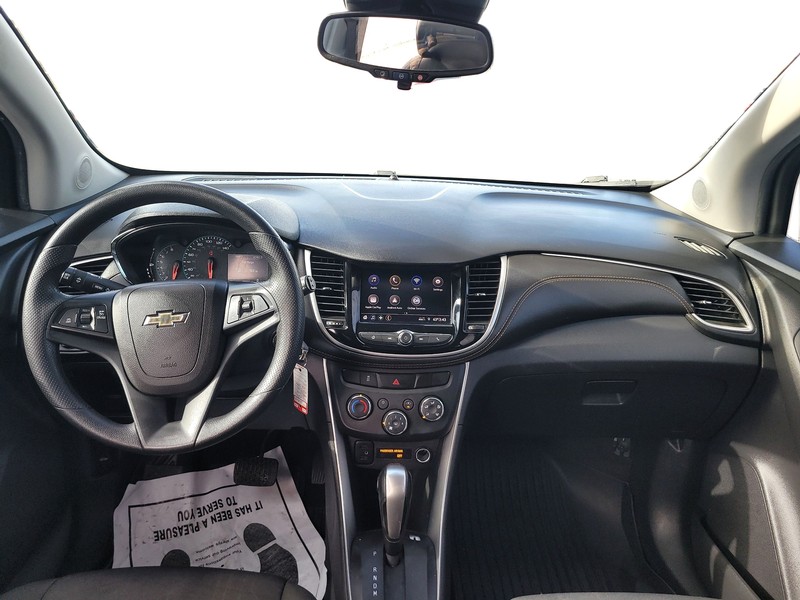 Chevrolet Trax Vehicle Full-screen Gallery Image 16