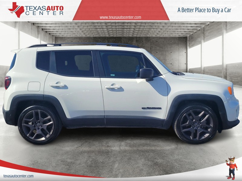 Jeep Renegade Vehicle Full-screen Gallery Image 4