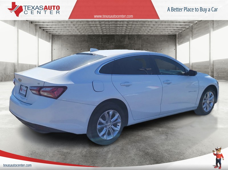 Chevrolet Malibu Vehicle Full-screen Gallery Image 6