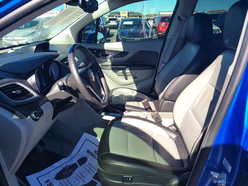 Buick Encore Vehicle Full-screen Gallery Image 9