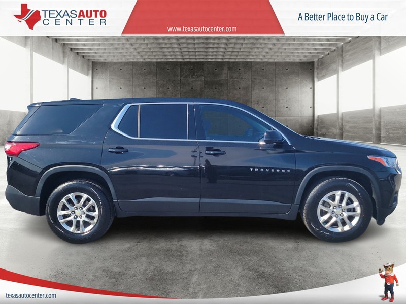 Chevrolet Traverse Vehicle Full-screen Gallery Image 4