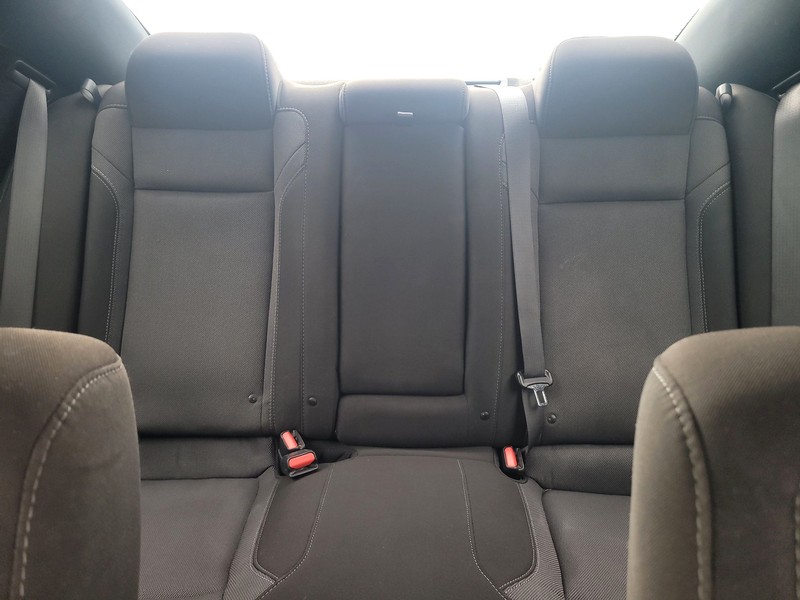 Dodge Charger Vehicle Full-screen Gallery Image 12