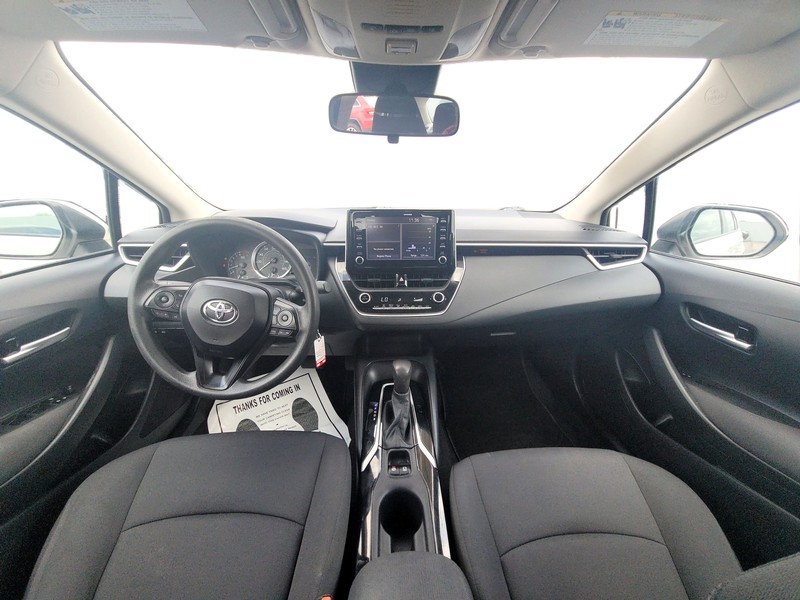 Toyota Corolla Vehicle Full-screen Gallery Image 14