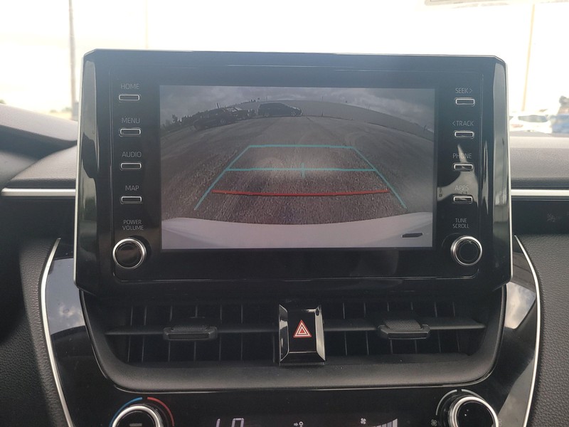 Toyota Corolla Vehicle Full-screen Gallery Image 16