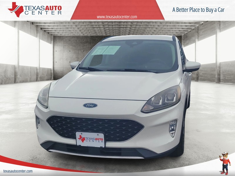 Ford Escape Vehicle Full-screen Gallery Image 3