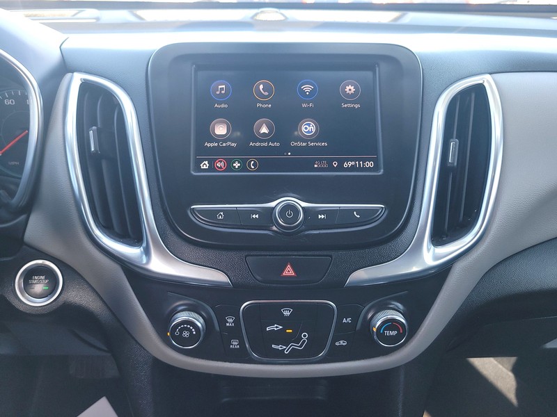 Chevrolet Equinox Vehicle Full-screen Gallery Image 12