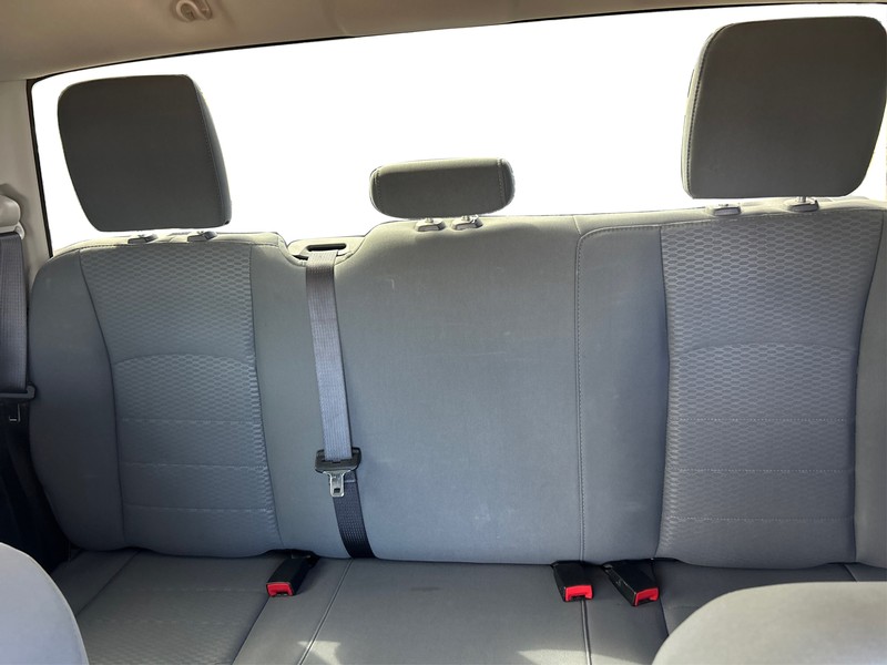 Ram 1500 Classic Vehicle Full-screen Gallery Image 9