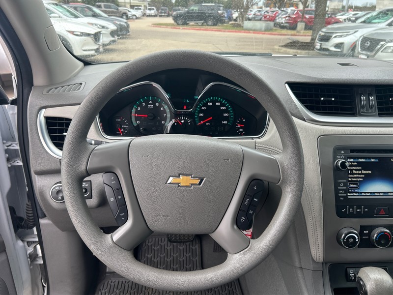 Chevrolet Traverse Vehicle Full-screen Gallery Image 12