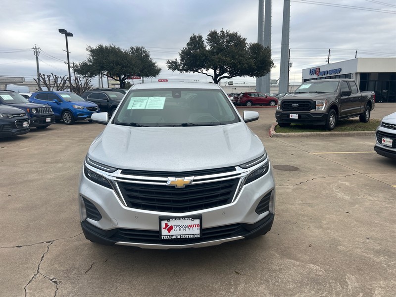 Chevrolet Equinox Vehicle Full-screen Gallery Image 17